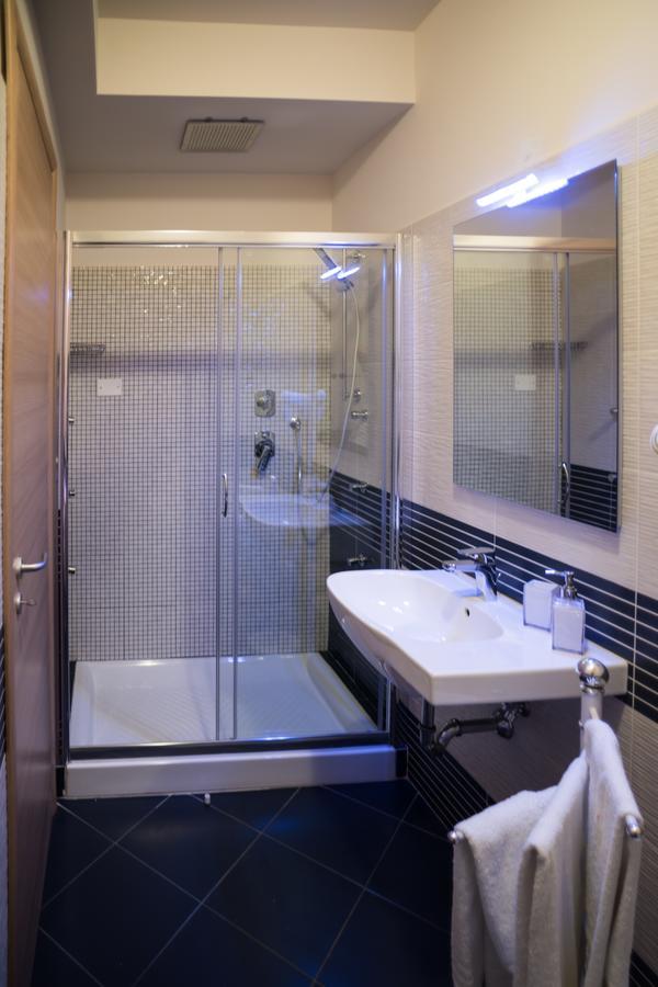 Riva Del Sol Bed & Breakfast Santa Teresa Di Riva Dış mekan fotoğraf