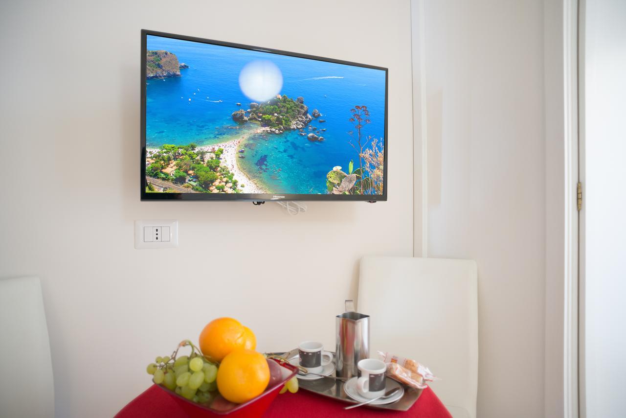 Riva Del Sol Bed & Breakfast Santa Teresa Di Riva Dış mekan fotoğraf