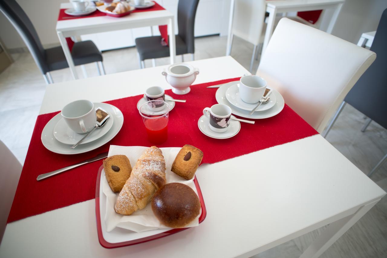Riva Del Sol Bed & Breakfast Santa Teresa Di Riva Dış mekan fotoğraf